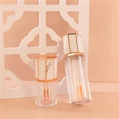 Tühi huuleläiketuub